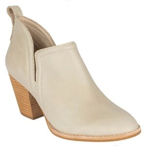 NEW Jeffrey Campbell Rosalee Leather Ankle Booties Boots, Ivory Bone, Size 11
